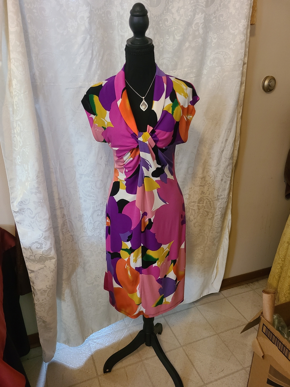 By Maggy London. Floral Twist-Front Multi Color Print Dress.